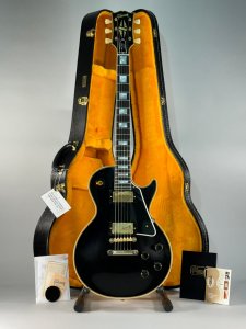 Gibson 1957 Les Paul Custom Reissue Ebony The Original Black Beauty