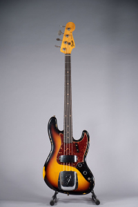 Fender Custom Shop Time Machine 62 Jazz Bass Relic 3 Color Sunburst