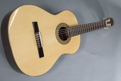 Raimundo 118 Spruce Chitarra Classica