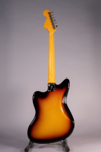 Fender American Vintage II 1966 Jazzmaster 3-Color Sunburst