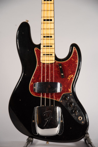 Fender Custom Shop Time Machine Journeyman 1968 Jazz Bass Relic Aged Black