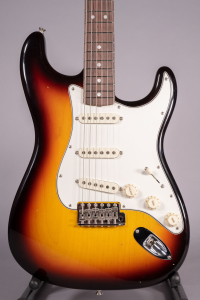 Fender Custom Shop 64 Stratocaster Journeyman Target 3Tone Sunburst