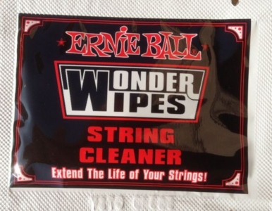 ERNIE BALL 4249 STRING CLEANER