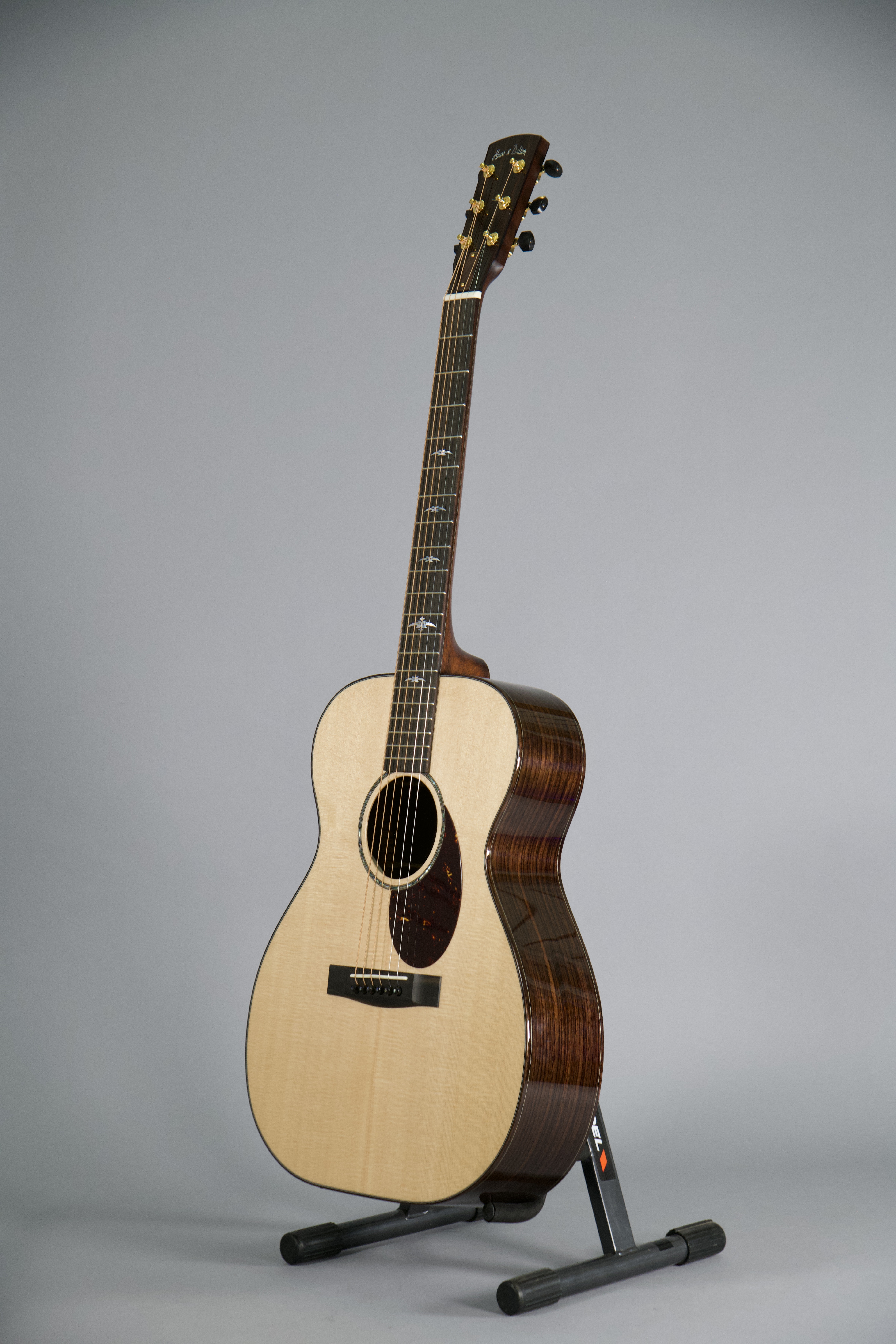 Huss & Dalton OM acoustic guitar