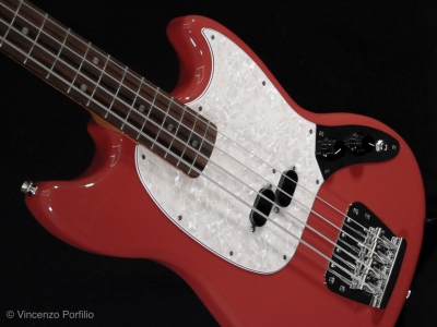 Fender Vintera 60S Mustang Bass Pau Ferro Fiesta Red