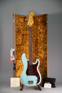 Fender  American Vintage II 1960 Precision Rosewood Fingerboard Daphne Blue