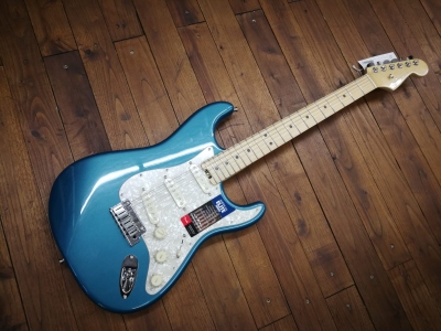 FENDER AMERICAN ELITE STRATOCASTER OCEAN TURQUOISE
