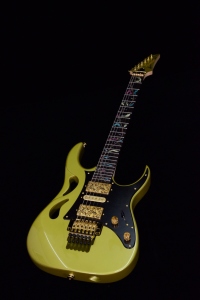 IBANEZ STEVE VAI PIA3761SDG SUN DEW GOLD w/CASE