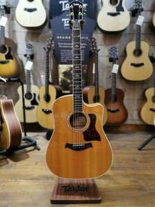 TAYLOR 610CE CHITARRA ACUSTICA USATA