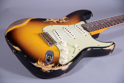 Fender Custom Shop 61 Stratocaster Heavy Relic 3 Color Sunburst