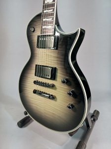 Esp EII Eclipse Full Thickness Black Natural Burst con Astuccio