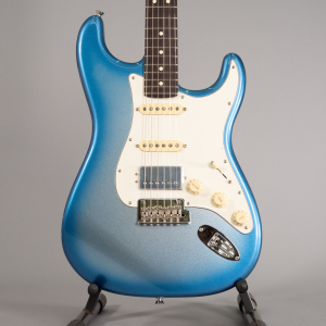 Fender Limited Edition American Showcase Stratocaster HSS Sky Burst Metallic