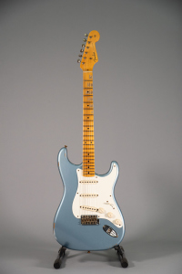 Fender 57 Stratocaster Relic Ice Blue Metallic