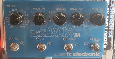tc electronic flashback x4 delay