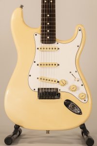 FENDER STRATO AMER. STD USATA