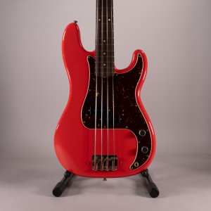 Fender Pino Palladino Signature Precision Bass Fiesta Red