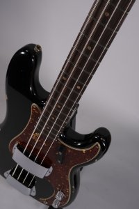 Fender Custom Shop Limited `62 Precision Bass Relic Aged Black