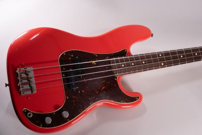 Fender Pino Palladino Signature Precision Bass Fiesta Red