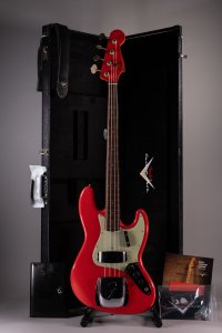 Fender Custom Shop 1963 Jazz Bass Journeyman Aged Fiesta Red