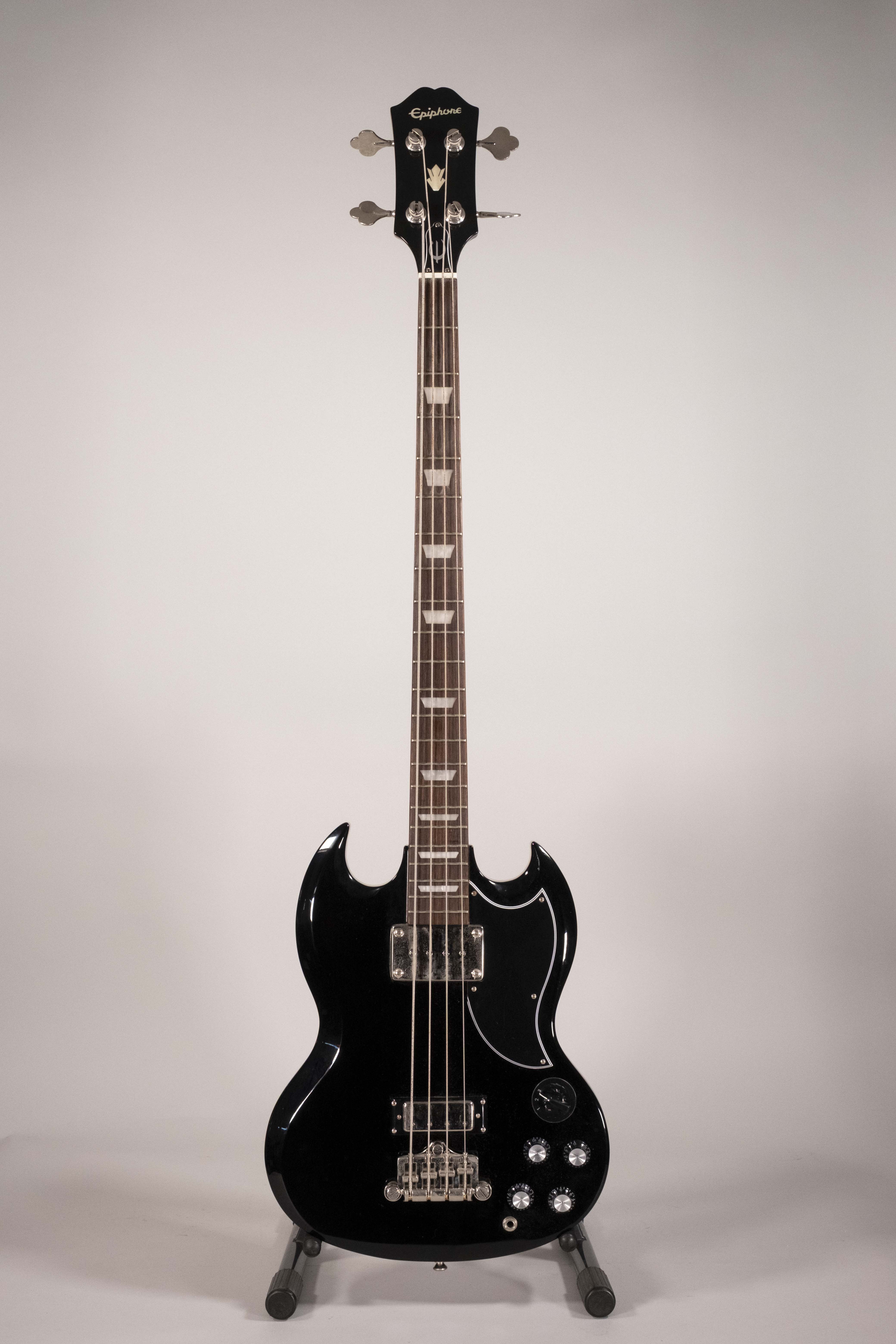 epiphone eb3 usato