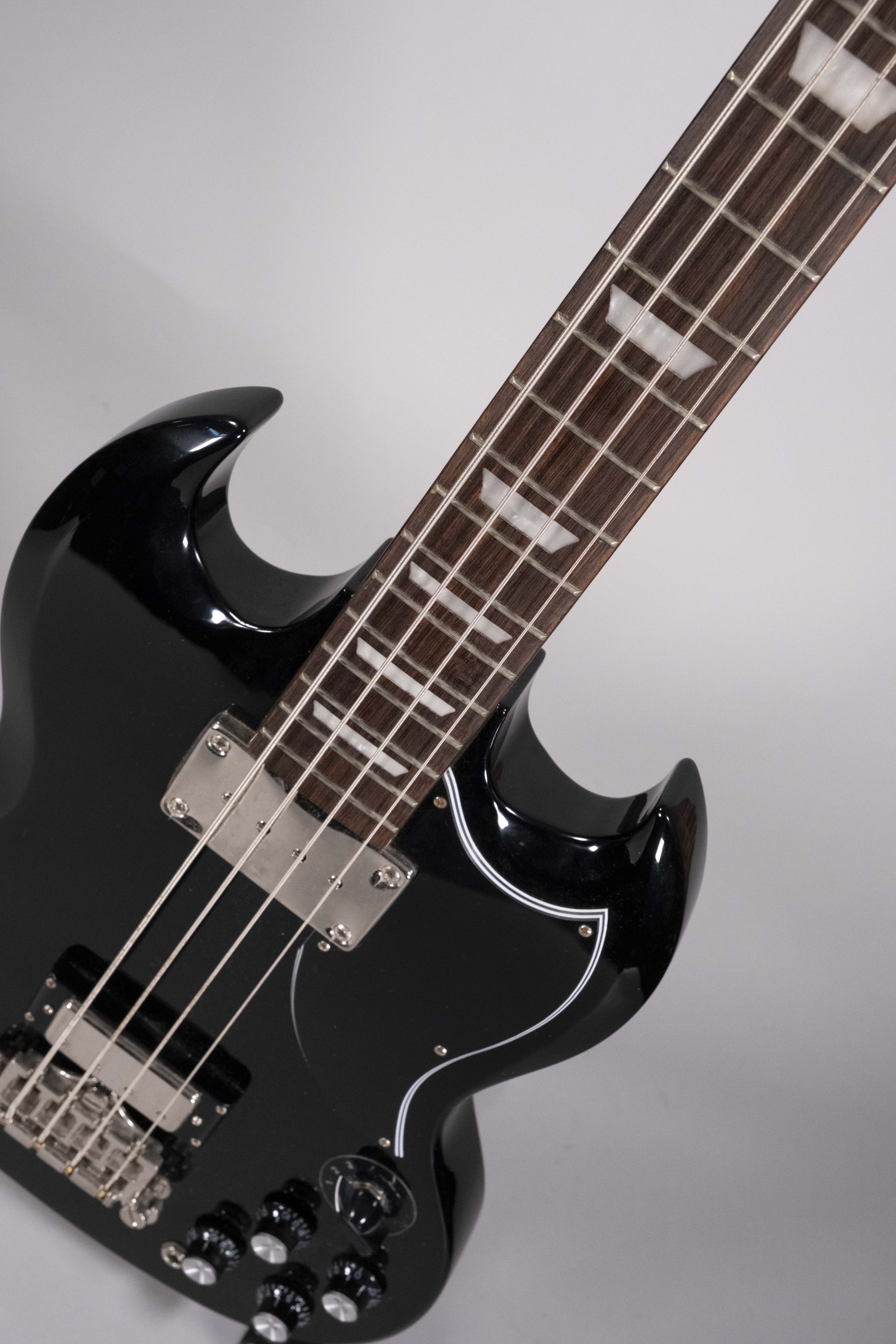 epiphone eb3 usato