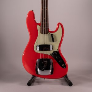 Fender Custom Shop 1963 Jazz Bass Journeyman Aged Fiesta Red