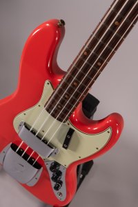 Fender Custom Shop 1963 Jazz Bass Journeyman Aged Fiesta Red