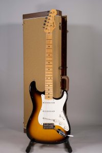 FENDER AM VINT '56 2TSB USATA