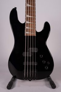 jackson basso ellefson sigh, usato