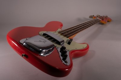 Fender Custom Shop 1963 Jazz Bass Journeyman Aged Fiesta Red