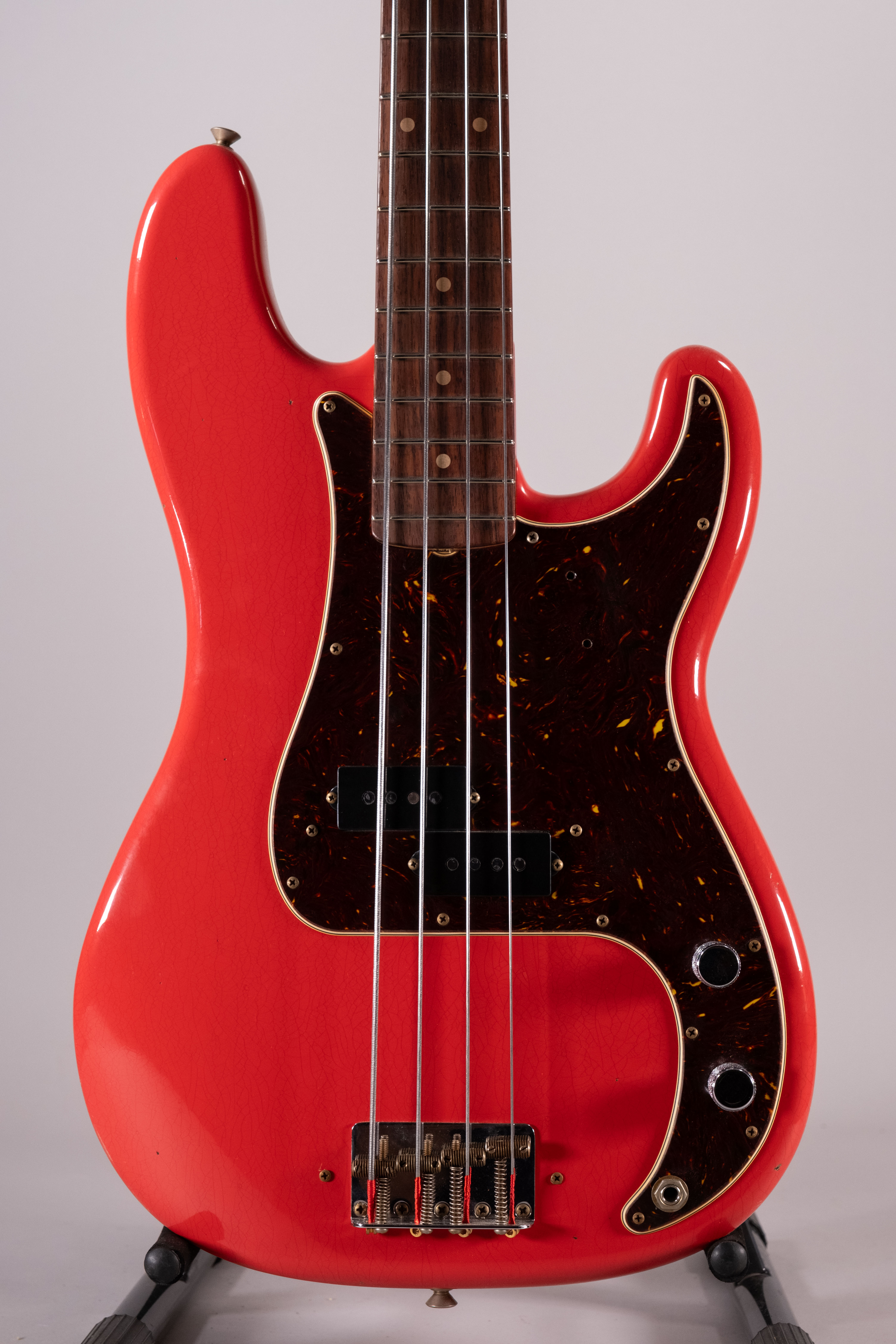 Fender Pino Palladino Signature Precision Bass Fiesta Red
