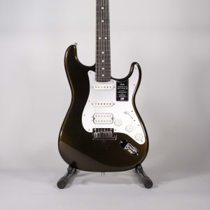 Fender Stratcaster HSS American Ultra II Texas Tea