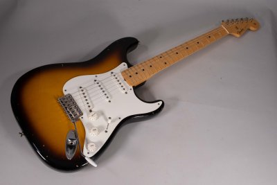 FENDER AM VINT '56 2TSB USATA