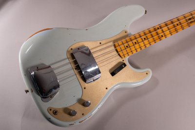 Fender Custom Shop 1958 Precision Bass Relic Aged Sonic Blue