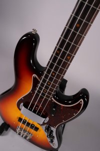 FENDER AM VINTAGE JAZZ 64 REISSUE USATO