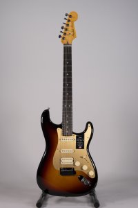 Fender Stratcaster HSS American Ultra II Ultraburst