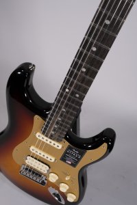 Fender Stratcaster HSS American Ultra II Ultraburst