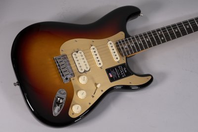 Fender Stratcaster HSS American Ultra II Ultraburst