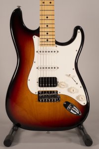 Suhr Classic s 3 tone burst mp hss