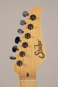 Suhr Classic s 3 tone burst mp hss