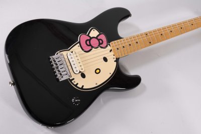 squier strato hello kytty usata