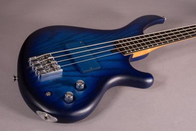 Maruszczyk Frog 4p Custom 2 Tone Blue Piccolo 27