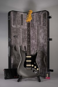 FENDER STRATOCASTER AM PRO II USATA