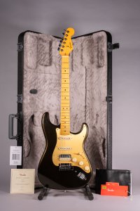 Fender American Ultra Stratocaster Hss Texas Tea