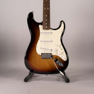 fender stratocaster mex usata