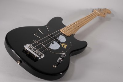 squier bronco bass Badtz-Maru usato