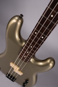 fender precision usato