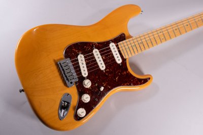 fender stratocaster deluxe usata