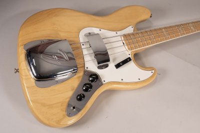 FENDER CUSTOM SHOP JAZZ 70 LTD USATO