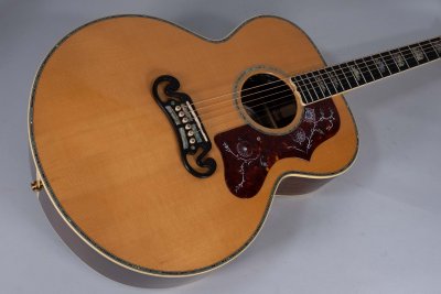 GIBSON J200 CUSTOM USATO